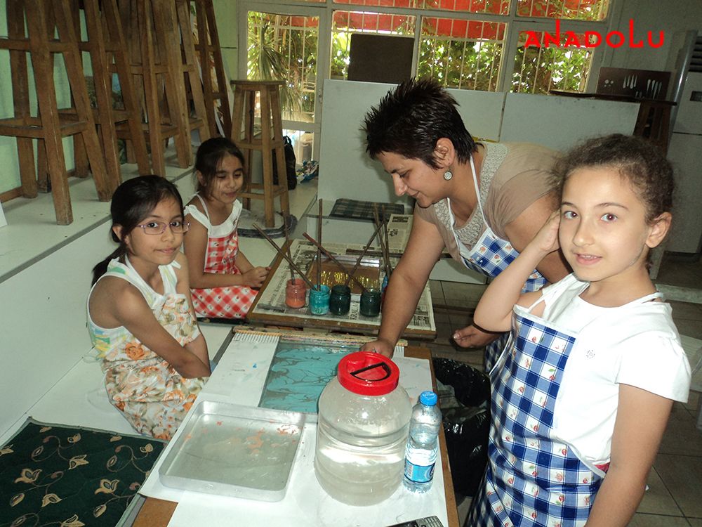 Çocuklar İçin Yazın Gidebileceği Ebru Kursları Gaziantepda