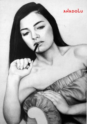 Gaziantepda Güzel Sanatlar Fakülteleri İçin Karakalem Çizimler