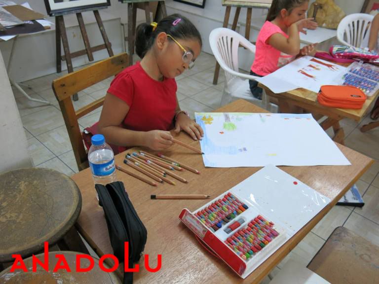Çocuklar Yönelikler Güzel Sanatlar Kursu Gaziantepda