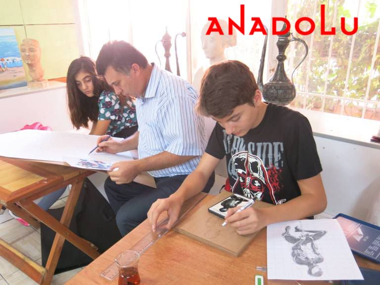 Hobi Grupları Karakalem Çalışmaları Gaziantepda